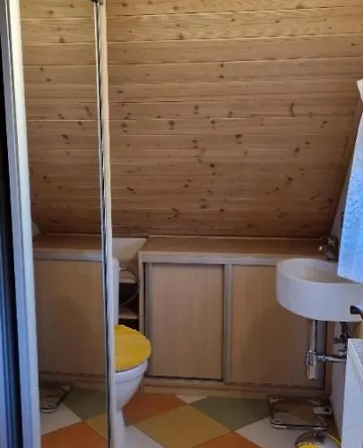 Chatička Na Lipce, železné Hory, Sečská Přehrada * Horni Bradlo